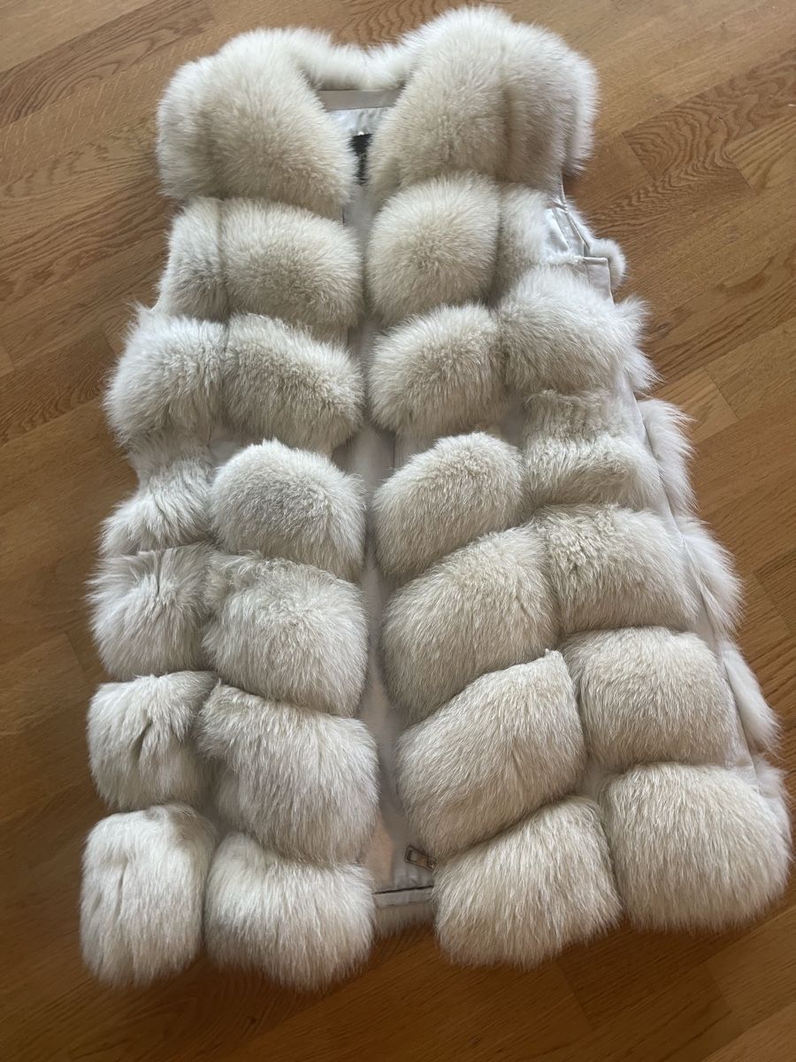 Gilet & Giacche: Jacke Edle Pelzweste von Idil Leather, – Usato da Rüschlikon venduto da Lajniii 2