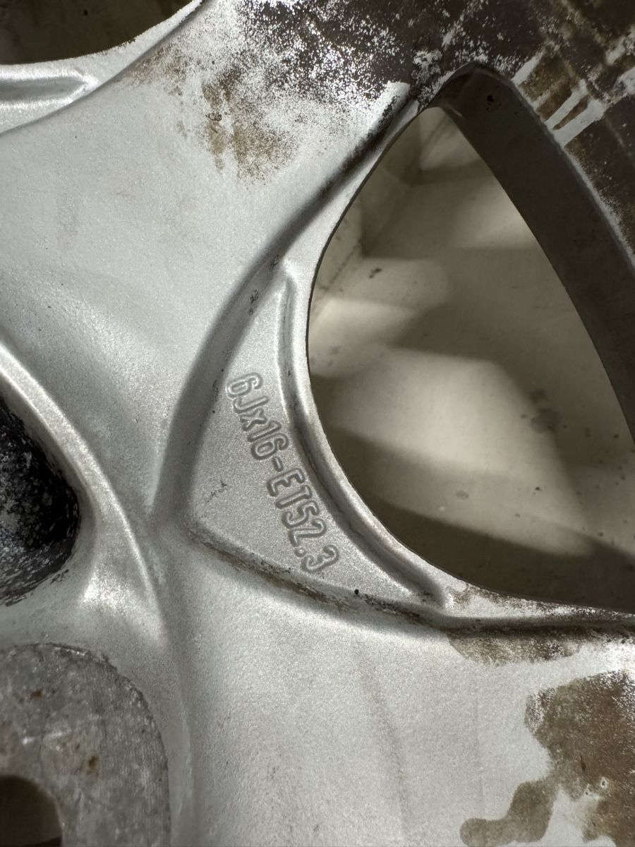 Porsche Pneumatici & Ruote complete: Roues Porsche 964 – Usato da Neuchâtel venduto da dylancjulien 1