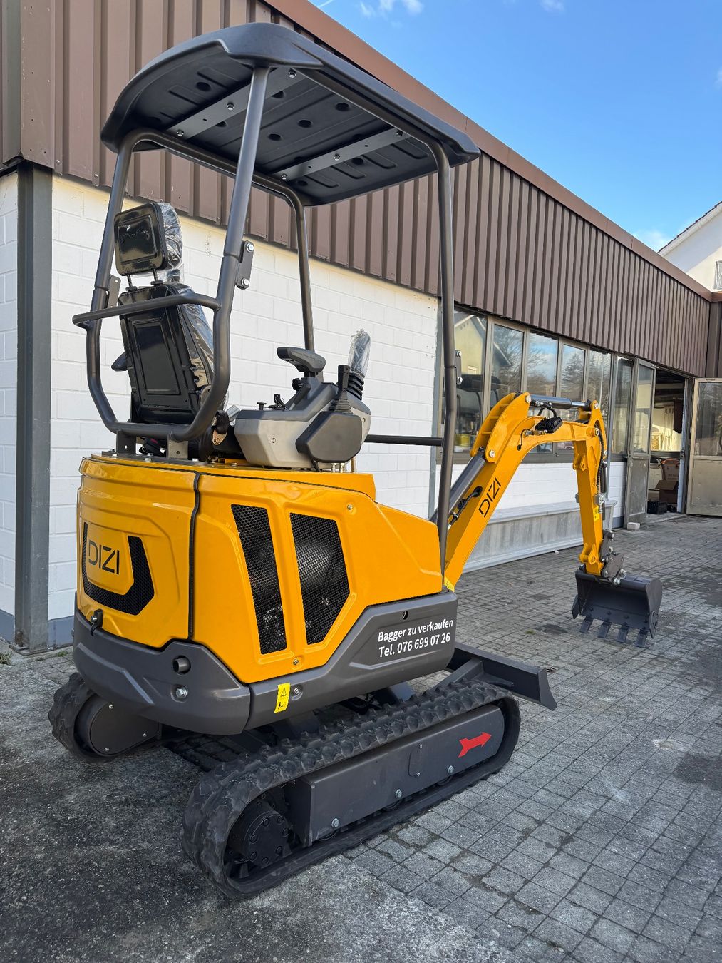 Escavatori: Bagger 1.6T GANZ NEU – Nuovo e nell'imballaggio originale da Biel/Bienne venduto da inf_p8rh 1