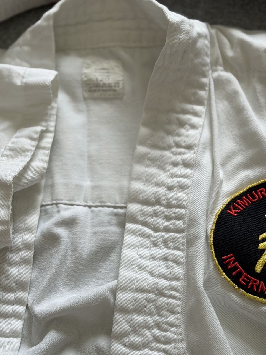 Anzüge, Sport- & Funktionsanzüge: Karate Gi, mit Zubehör – Gebraucht aus Gattikon von Mariani3 2