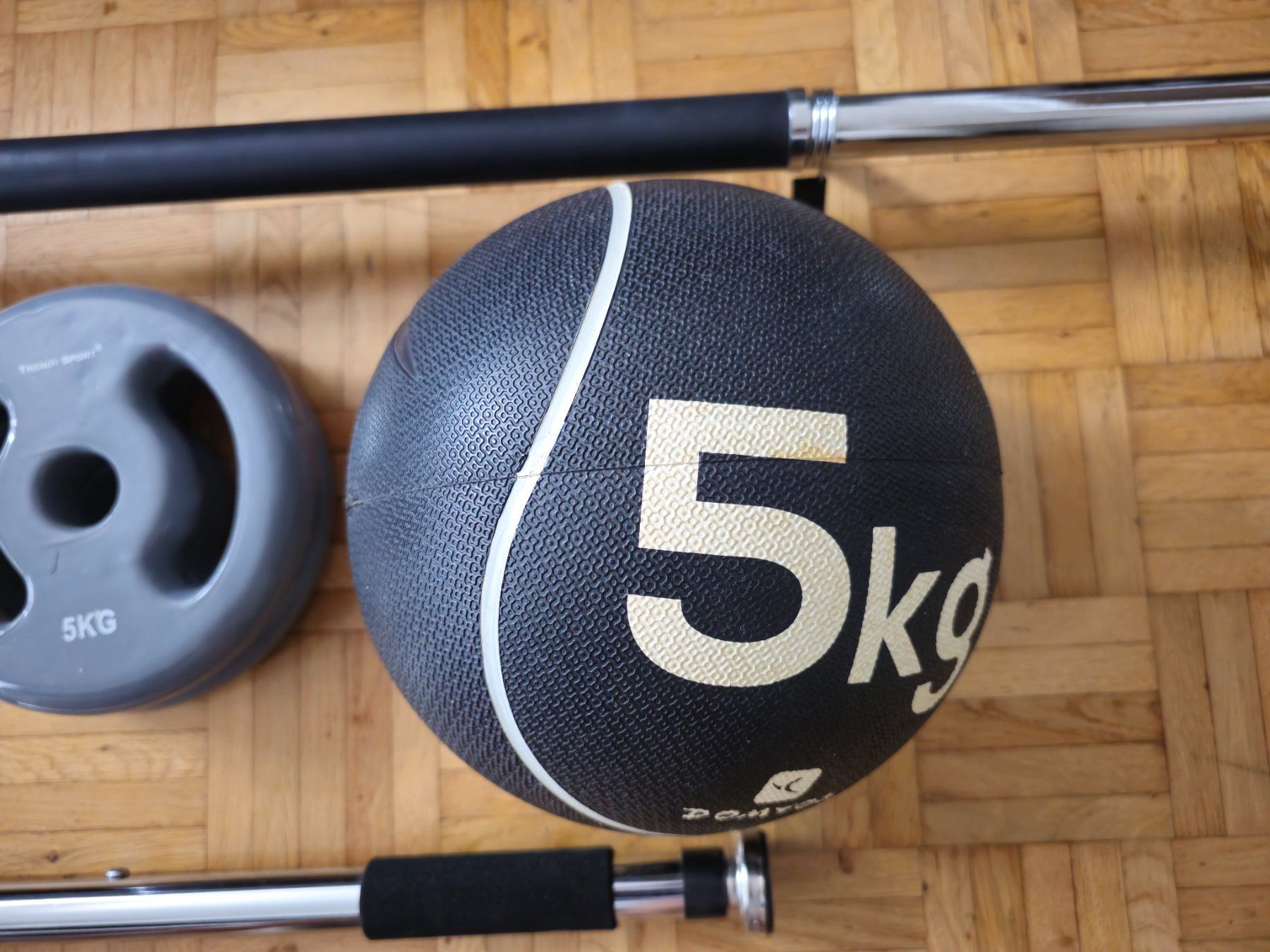 Hanteln & Gewichte: KRAFTTRAINING AUSRÜSTUNG – Gebraucht aus St. Gallen von Cat_s 2