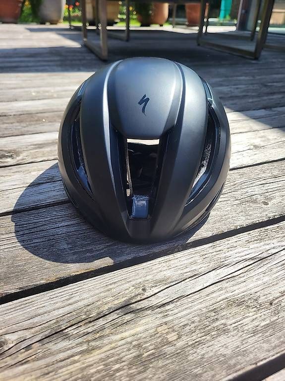 Specialized Casques: Evade 3 Helm – D'occasion à Dotzigen par Manuel028 2