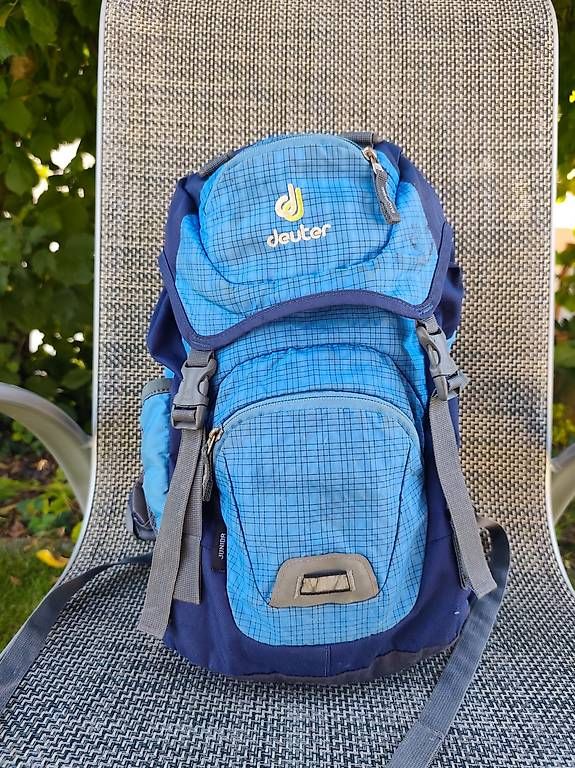 Deuter Borse & Zaini: Deuter Junior Kinderrucksack – Usato da Oberkulm venduto da FairTreasures