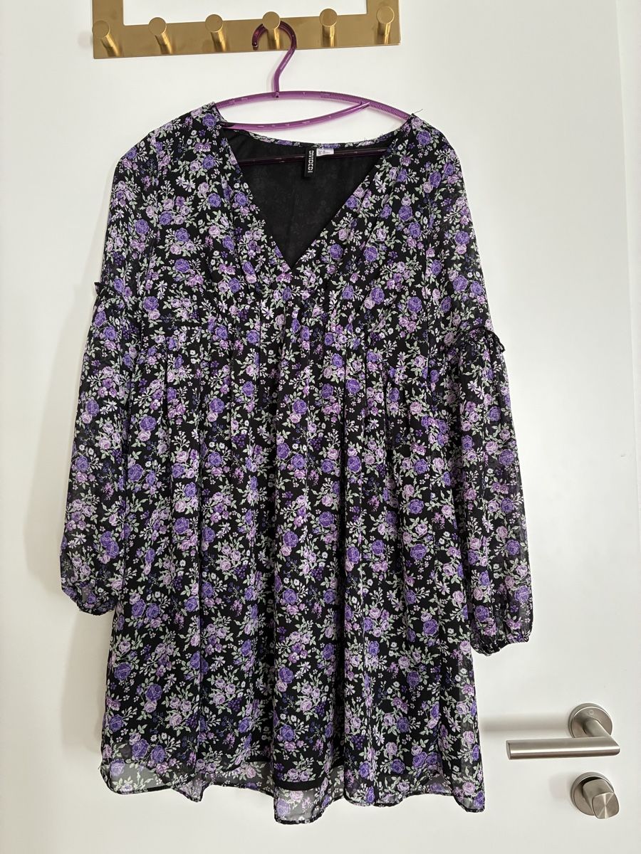 Kleider: Blumenkleid H&M XS – Gebraucht aus Alpthal von Jaeger88