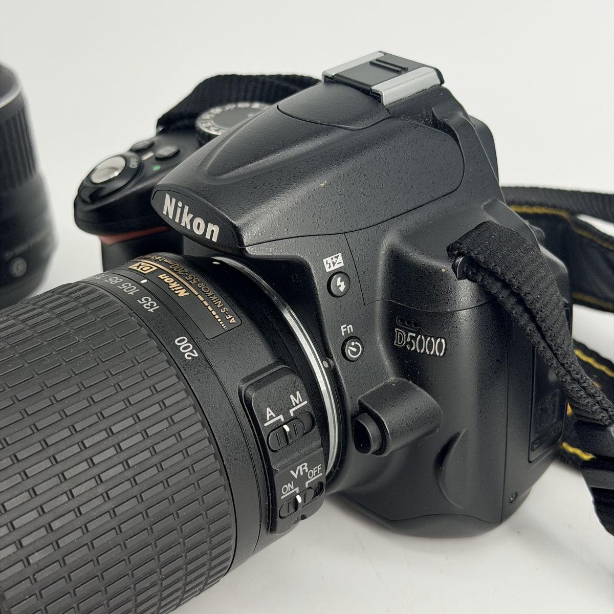 Nikon Fotocamera: Nikon D5000 + 2 objectifs VR + sac + chargeur – Usato da Vessy venduto da _Callidus_ 6