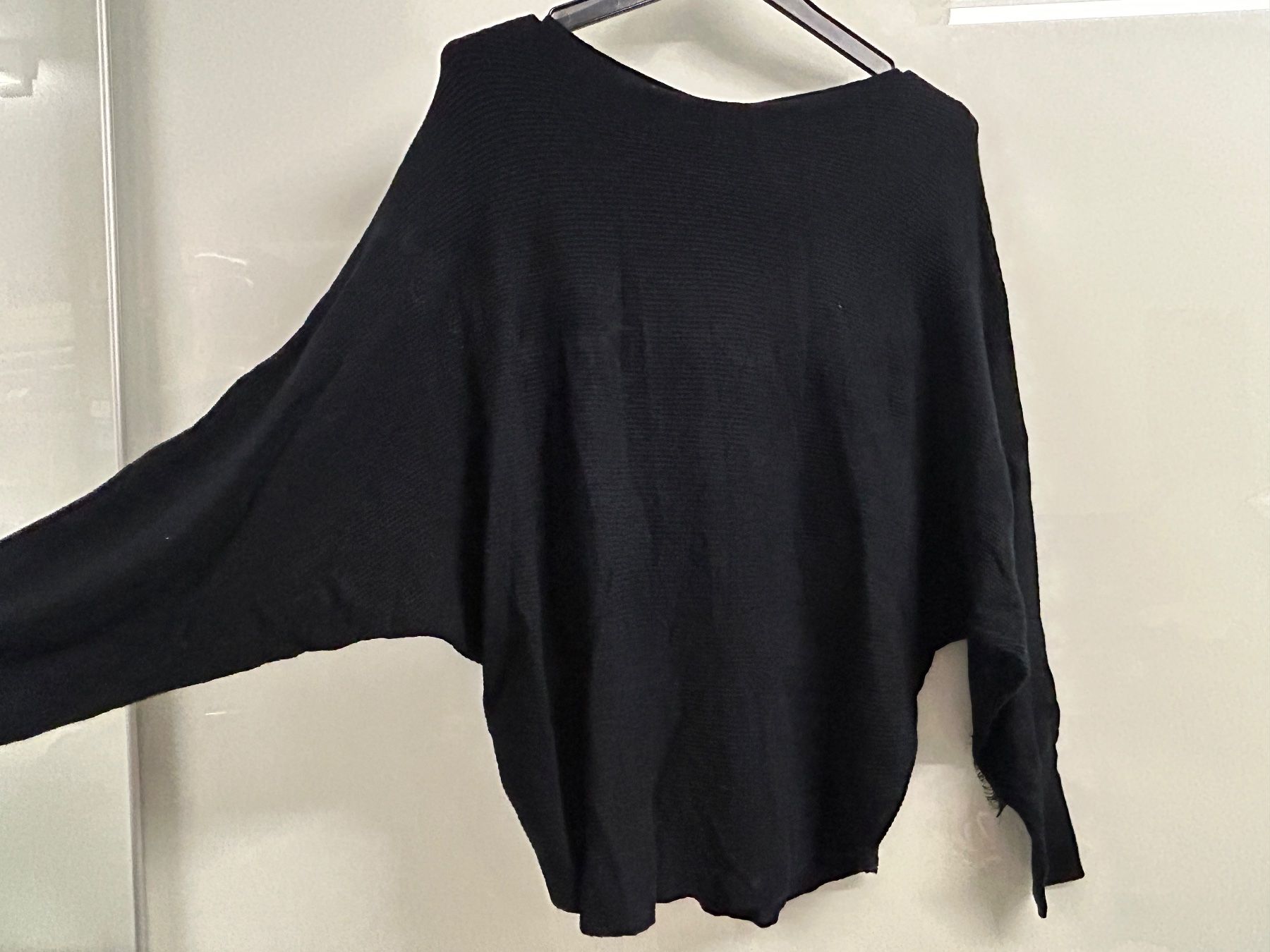 Maglioni & Felpe: Fledermaus Ärmel schwarze Pullover mit Spitze One Size Neu – Nuovo e nell'imballaggio originale da Regensdorf venduto da Spyke55 3