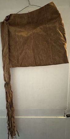 Brown Suede Mini Skirt w/ Fringes - Size 10 - Cool for Fall!