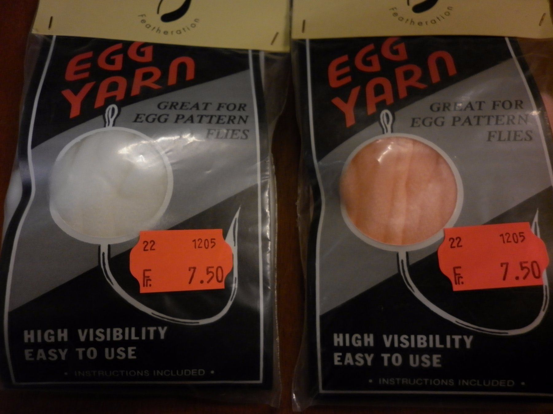 Camicette: 2 Egg Yarn blanc et rose/weiss und pink – Nuovo e nell'imballaggio originale da Fribourg venduto da versus702