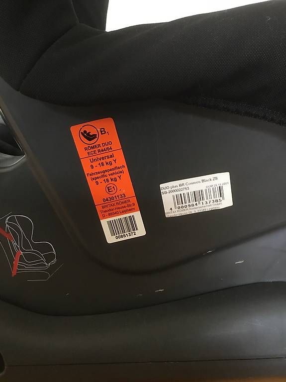 Seggiolini per auto: Römer Duo Kindersitz 9-18kg – Usato da Uetikon am See venduto da mixibuesi 2