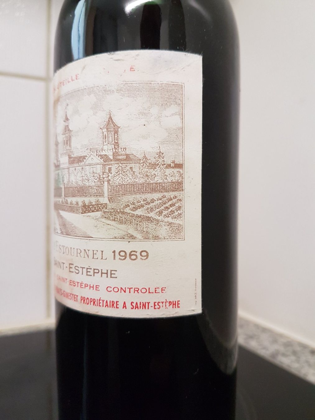 Vino: Château cos d'Estournel 1969 – Nuovo (secondo la descrizione) da Grenchen venduto da poggione 4