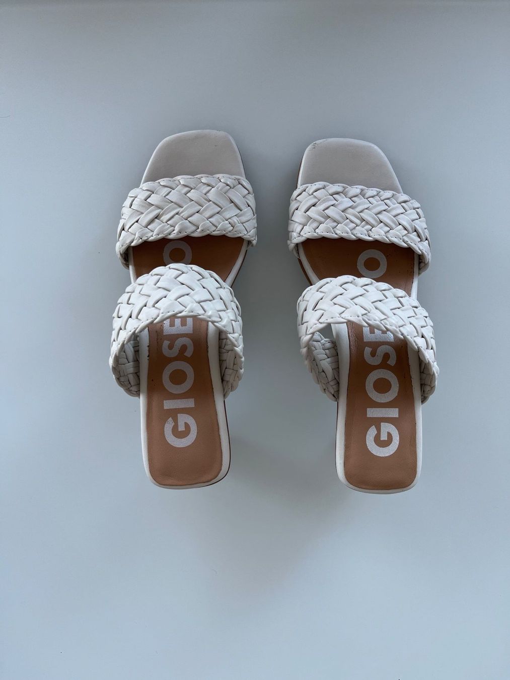 Damenschuhe: Mules Gioseppo T. 37 blanches tressées été talons – Neu (gemäss Beschreibung) aus Neuchâtel von Virg30