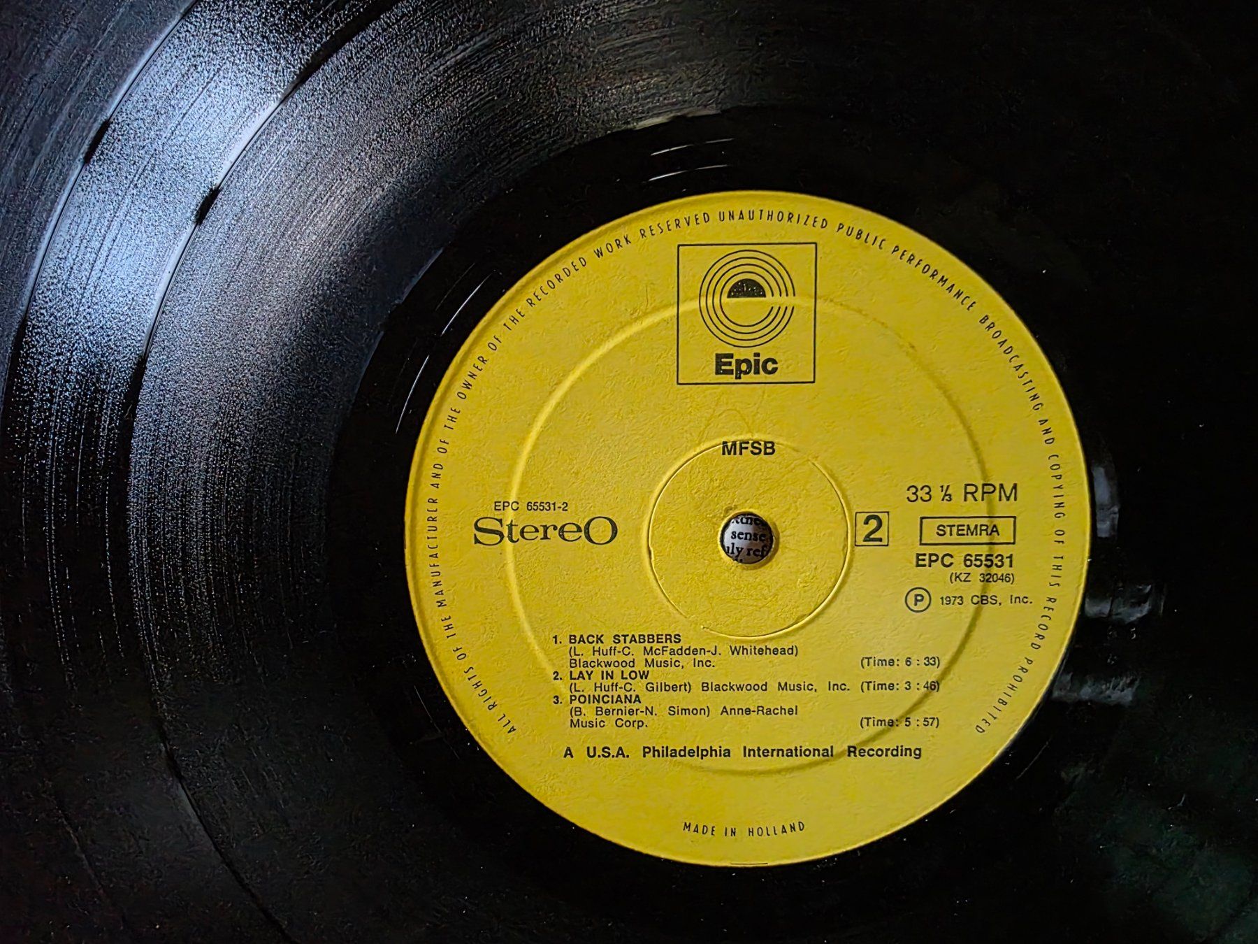 Dischi in vinile: LP: MFSB - Freddie's Dead Back Sabbers - Epic 65531 – Usato da Walterswil BE venduto da Lonitti 2