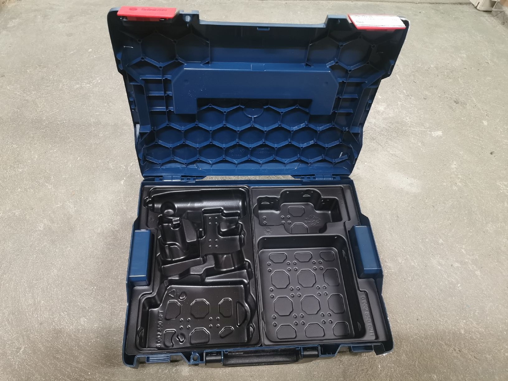 Bosch Alle Werkzeuge: Bosch L-Box leer – Neu (gemäss Beschreibung) aus Villnachern von  4