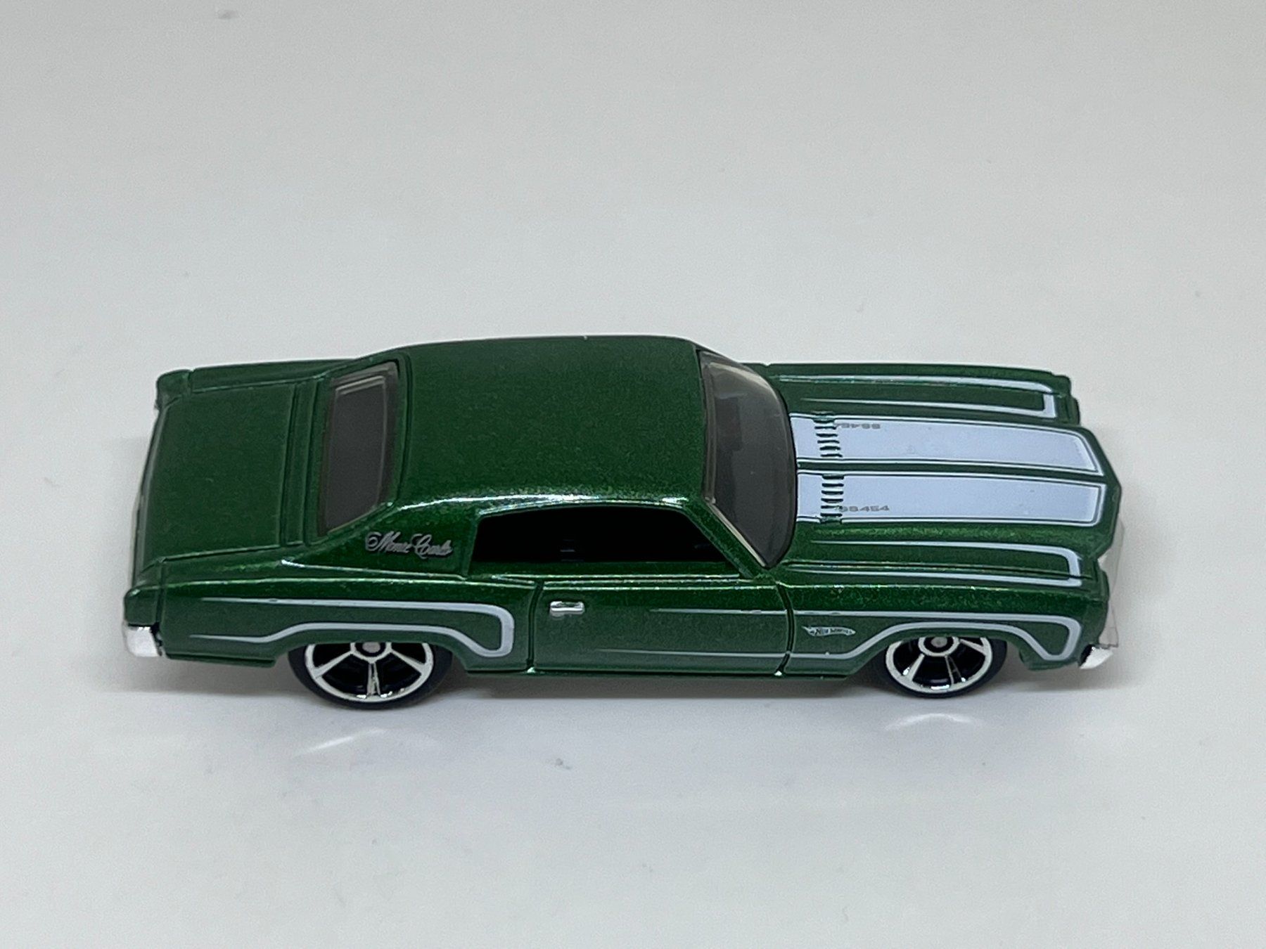 Hot Wheels Modellini d'auto: Hot Wheels '70 Monte Carlo – Nuovo (secondo la descrizione) da Wildegg venduto da LaaBoutique 1