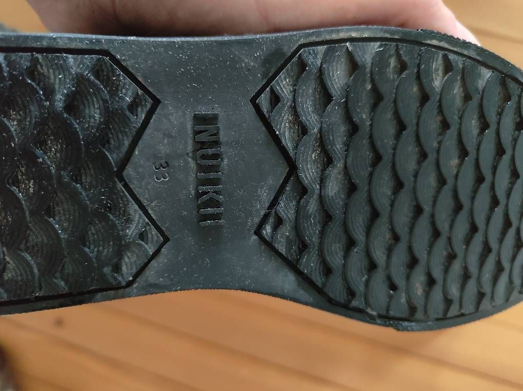 Scarpe per ragazzi: Kinderschuhe INUIKI Gr.33 – Usato da Zürich venduto da aendiiii 3