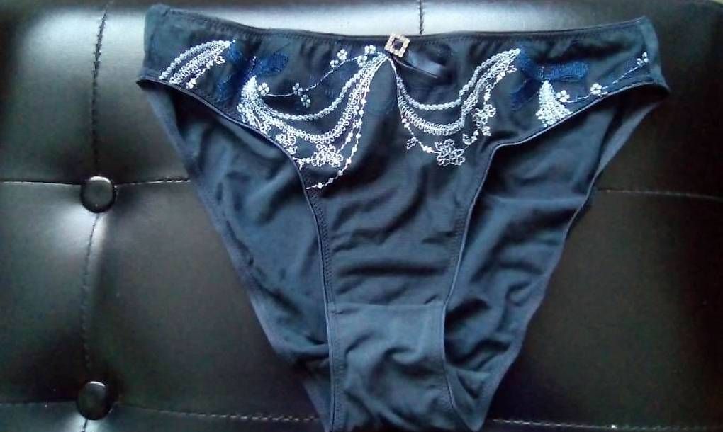Altra biancheria intima: Ensemble sous vêtements Miriale, neuf – Nuovo e nell'imballaggio originale da Icogne venduto da luna.16 3