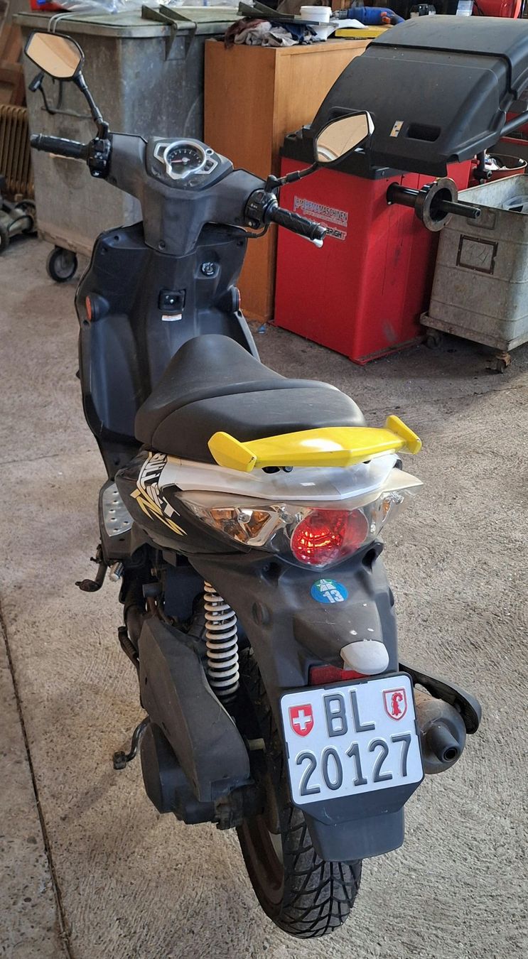 Tgb Scooter: TGB RS Bullet Roller 125 mit Schlüssel und Fahrzeugausweis – Difettoso da Wahlen b. Laufen venduto da flo_9qj2 3
