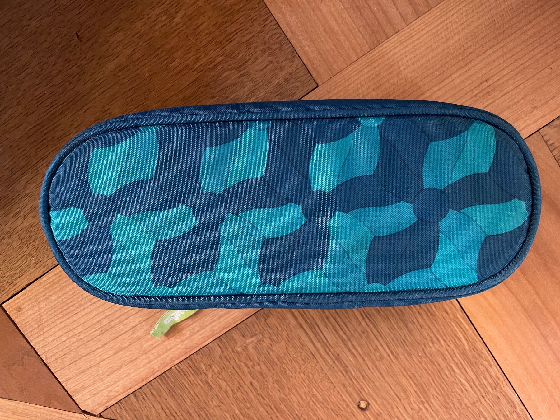 Ergobag Astucci : Ergobag, kleines Schul-Etui, türkis/blau – Usato da Zürich venduto da Capetown14 4