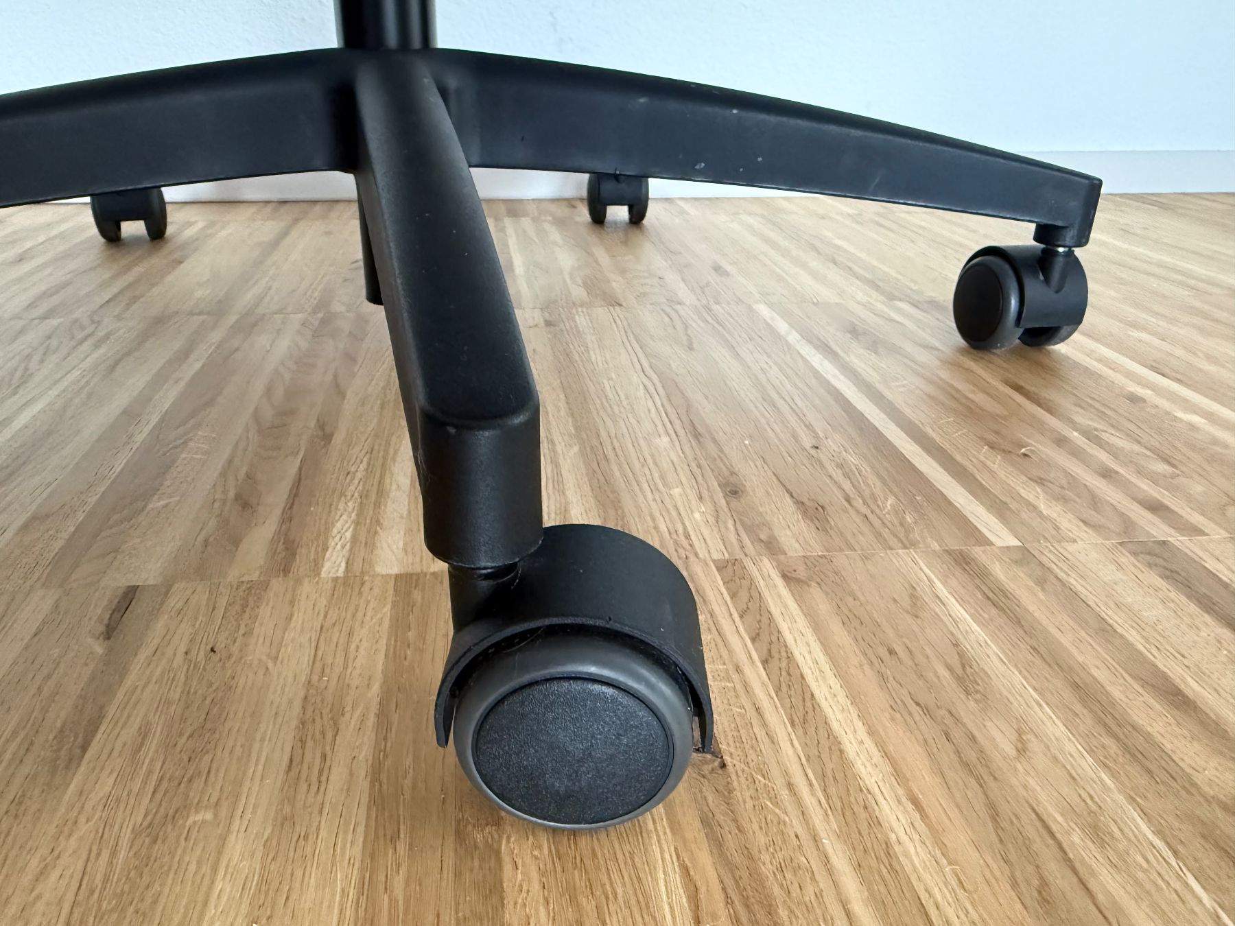 Giroflex Sedie: Bürostuhl Giroflex 353 – Usato da Erlenbach ZH venduto da gir_fq7w 6