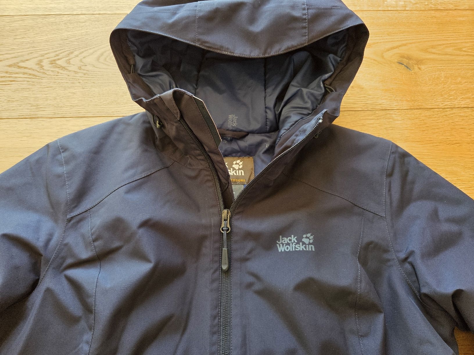 Jack Wolfskin Jacken: schöne Jacke, Jack Wolfskin – Neu (gemäss Beschreibung) aus Wiesendangen von Sinhuk 1