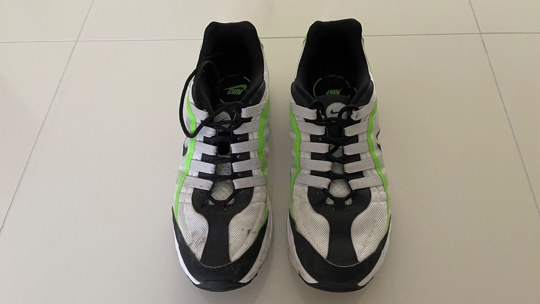 Scarpe da uomo: Nike Schuhe – Usato da Rheineck venduto da pssesolnet
