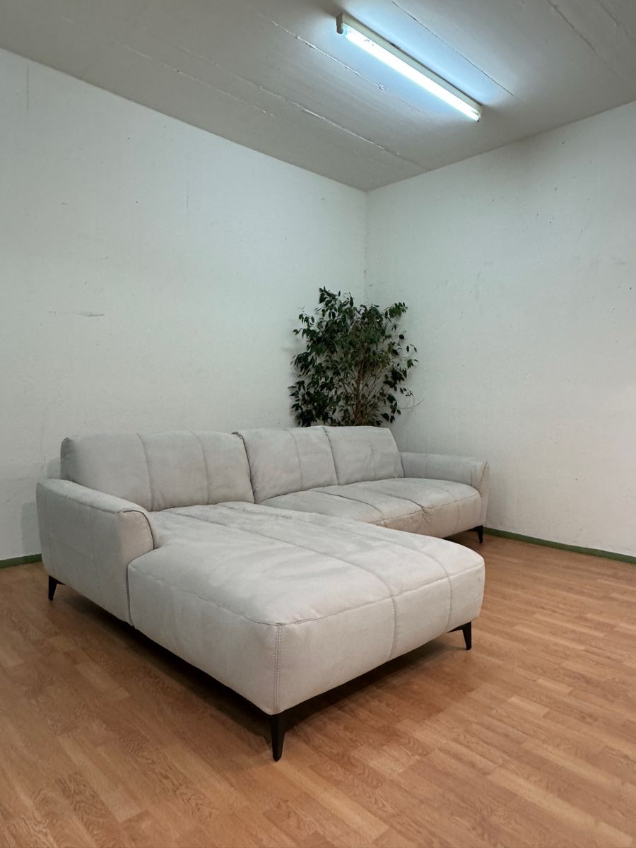 Sofas: Wunderschönes Ecksofa in Creme-Beige – Gebraucht aus Fehraltorf von Sofalab.swiss 3
