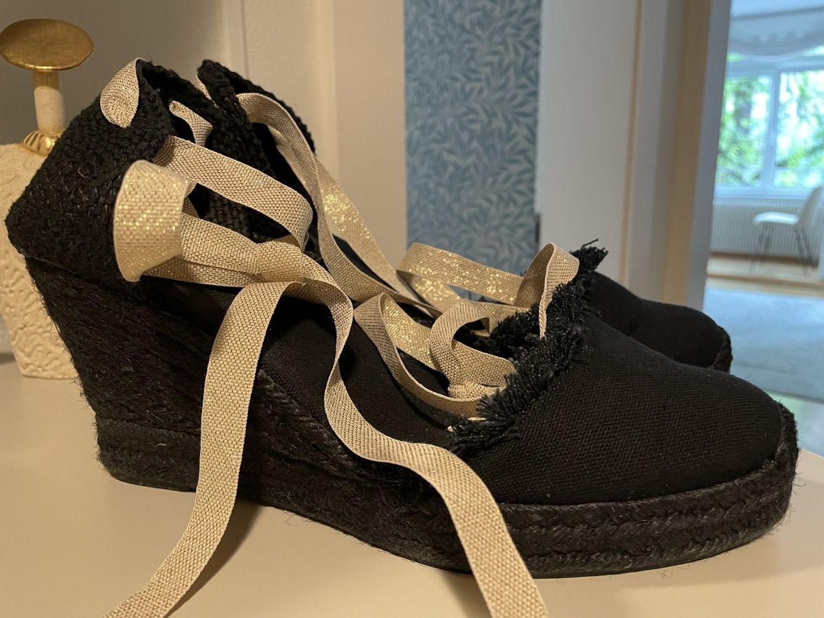 Alohas Damenschuhe: Espadrilles Aloha- Wedge, black canvas size 40 – Gebraucht aus Zürich von kas_g26m 1