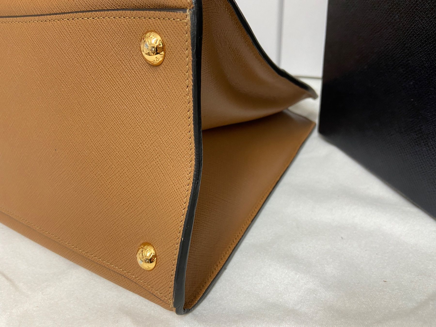 Prada Taschen für Damen: Prada Handtasche - fast neu – Neu (gemäss Beschreibung) aus St. Gallen von papaya67 6