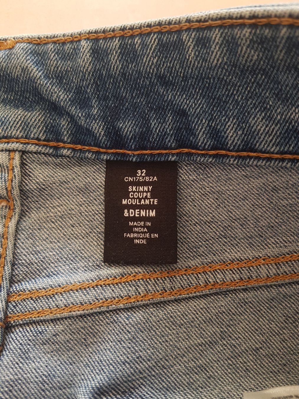 Jeans: Denim Jeans – Usato da Viganello venduto da sta_b86s 2