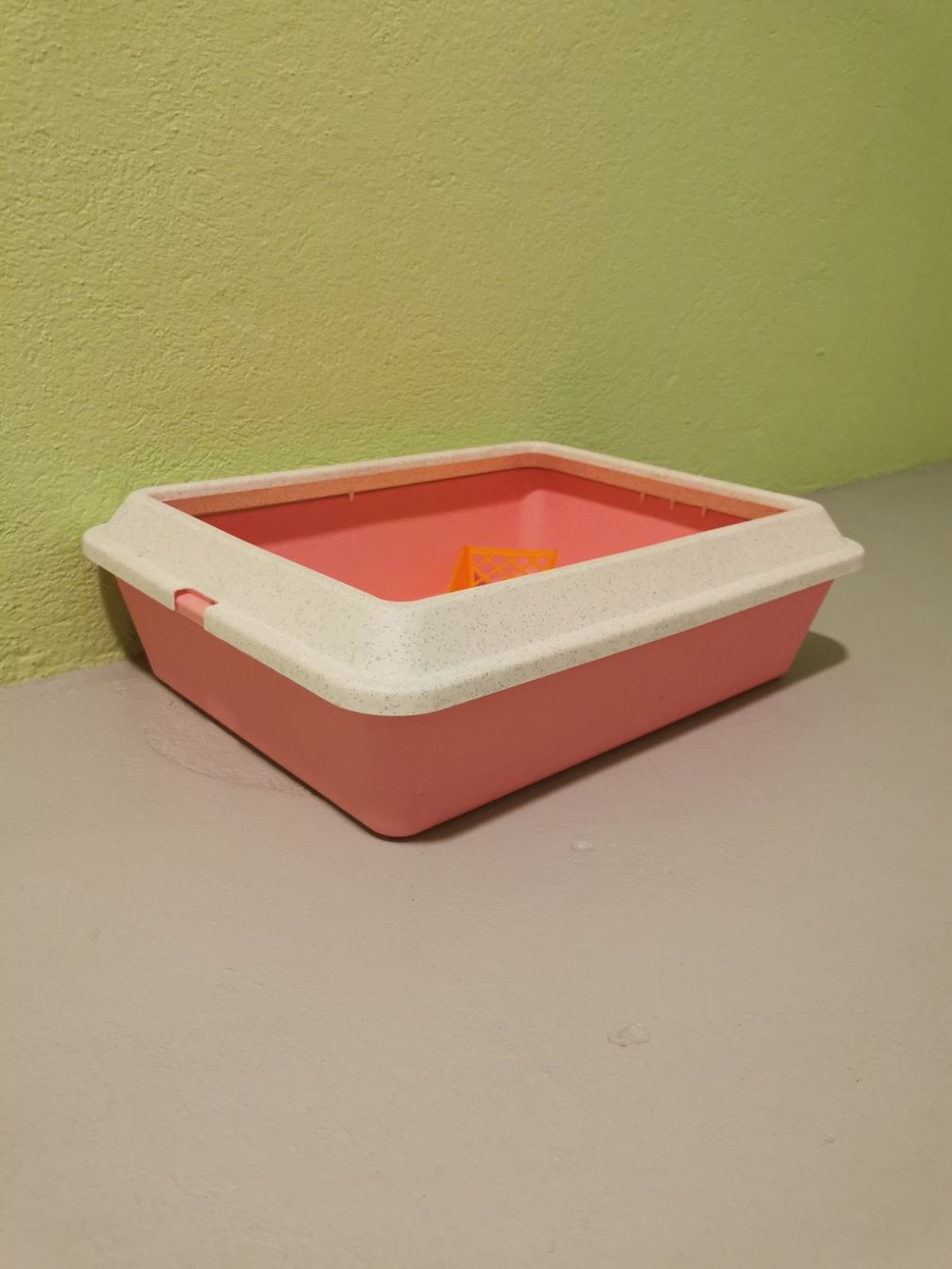 WC: Katzen Toilette mit Schaufel – Usato da Luzern venduto da elmapi 1