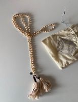 Brigitte Regula lange Kette mit Quaste beige