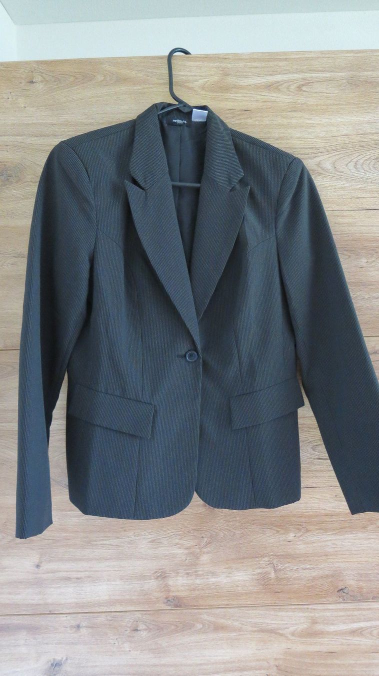 Giacche: Leichter gestreifter Blazer – Usato da Lachen SZ venduto da artbyblondangel