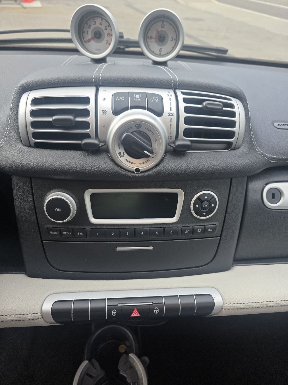 Smart Automobili: Smart fortwo mhd  – Usato da Fully venduto da inf_x75l 8