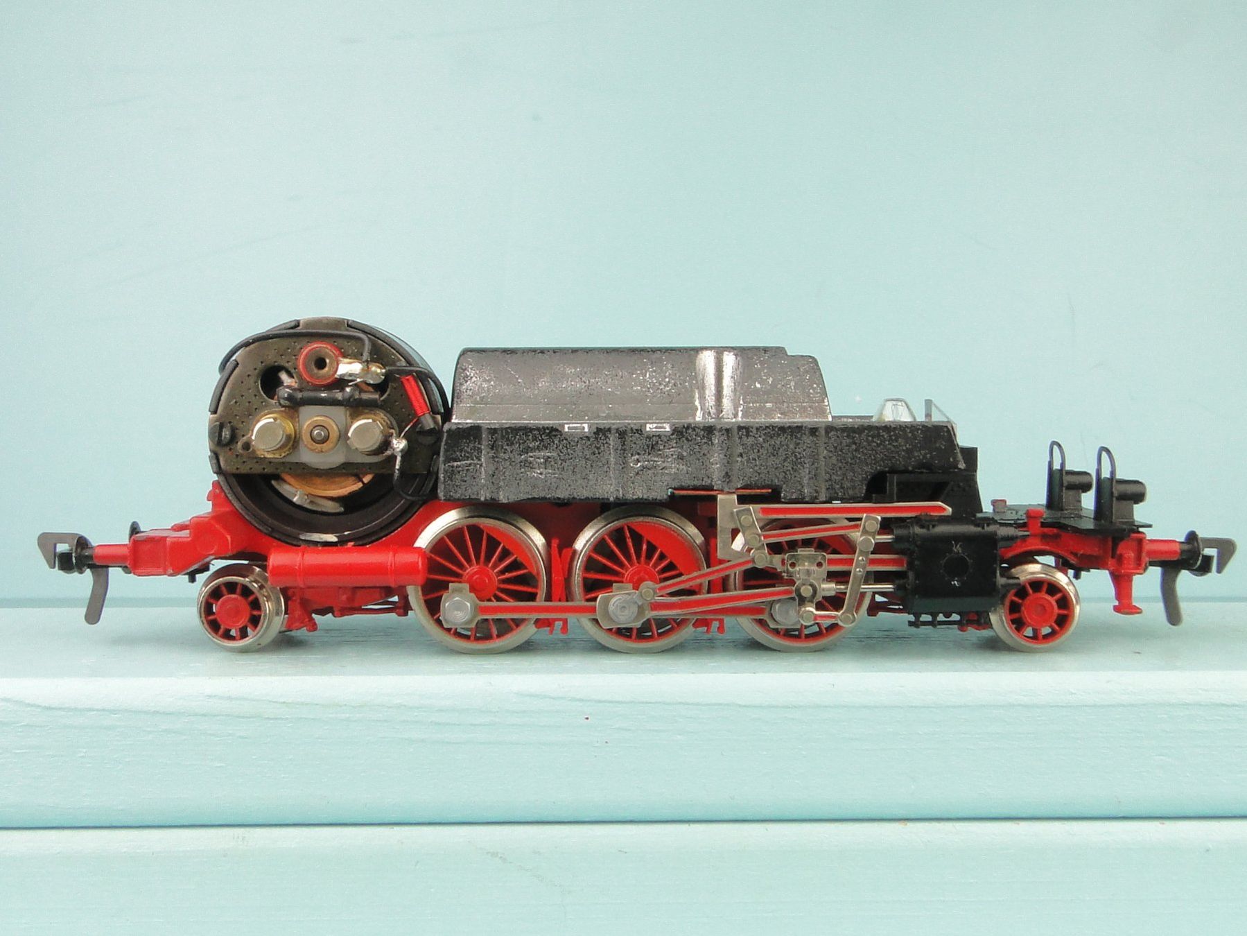 Fleischmann Modelleisenbahnen: Fleischmann H0 Chassis einer Dampflokomotive – Gebraucht aus Bülach von cann11 2