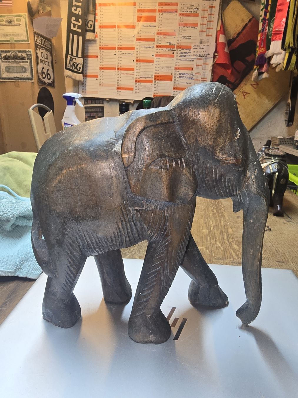 Statuette: Holz Elefant Figur stehend Grau (D1) – Usato da Rorschach venduto da TimelessTrading 1