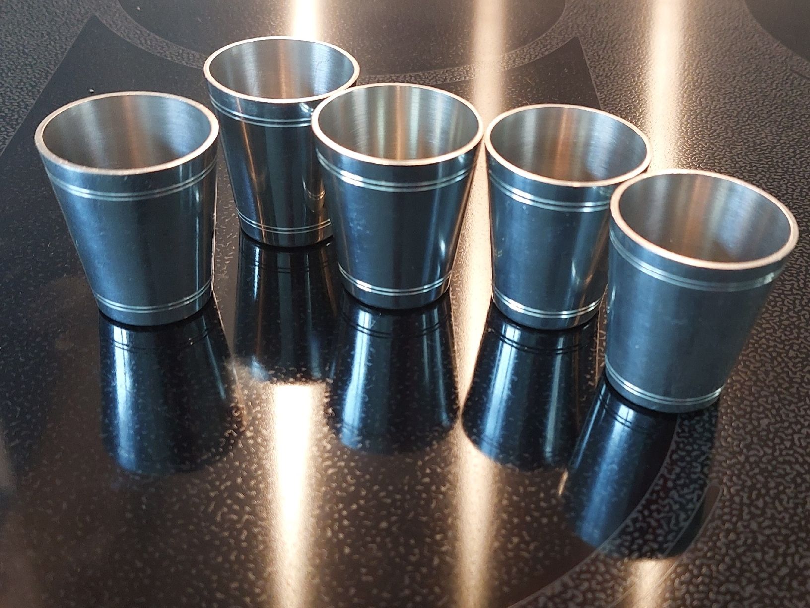 Set di piatti: Sternegg Schnapsbecherli – Usato da Rickenbach ZH venduto da Pabag 1