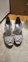 Damenschuhe silber Grösse 37 Catwalk mit Strasssteinen