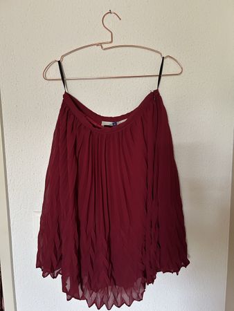 Eleganter, roter Jupe von diKsi, Grösse M (eher S)