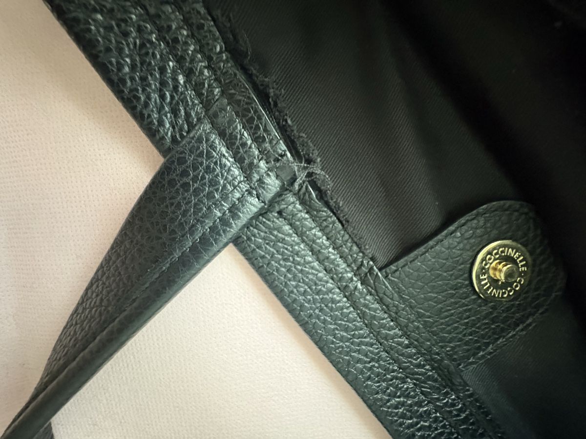 Coccinelle Taschen: Coccinelle Handtasche schwarz Leder – Gebraucht aus Zürich von Otac 3