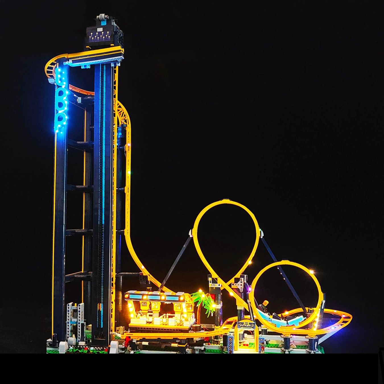 Lego Kit di costruzioni: Light Kit - LEGO Icons 10303 Loop Coaster – Nuovo e nell'imballaggio originale da Glattbrugg venduto da har_jgc7