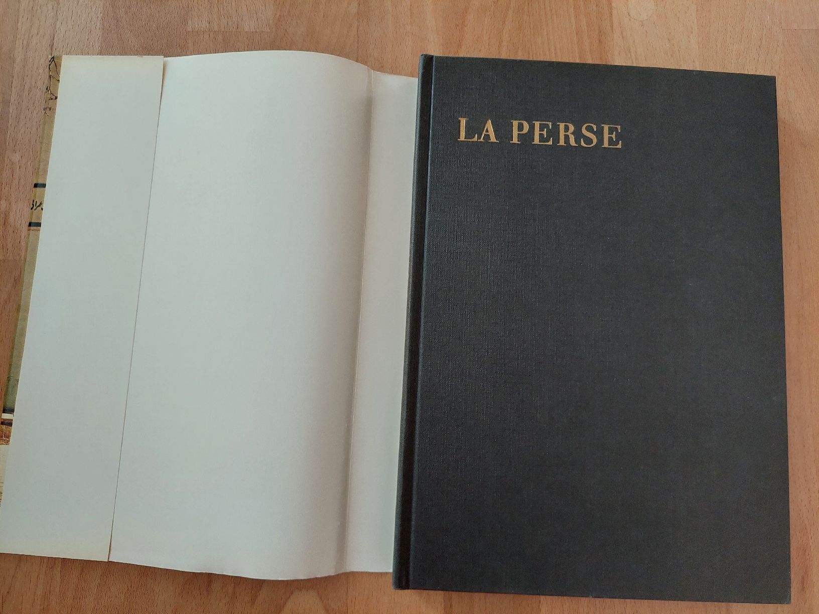 Libri: La Perse (Iran) – Usato da Yverdon-les-Bains venduto da pri_x6j6 1