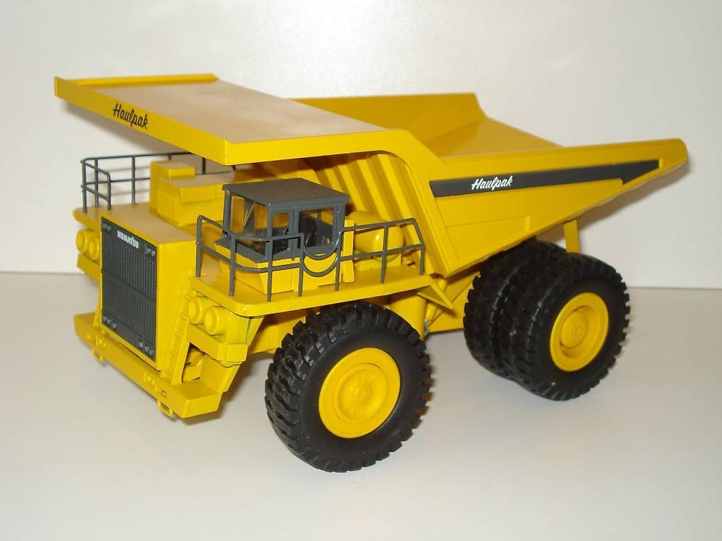 Conrad Kit di modellismo & Modellini statici: KOMATSU - HAULPAK 730 E Muldenkipper – Nuovo (secondo la descrizione) da Mitlödi venduto da worker04 1
