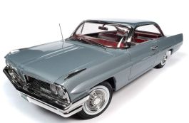 PONTIAC CATALINA 1961 AUTO WORLD 1:18