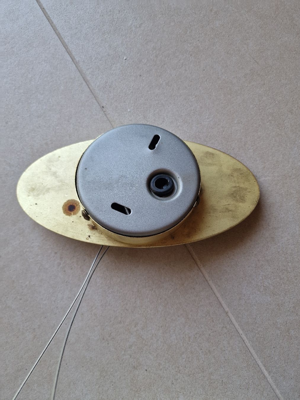 Lampadari & plafoniere: Lampe suspendue en verre opalin – Usato da Vouvry venduto da Marr0 3