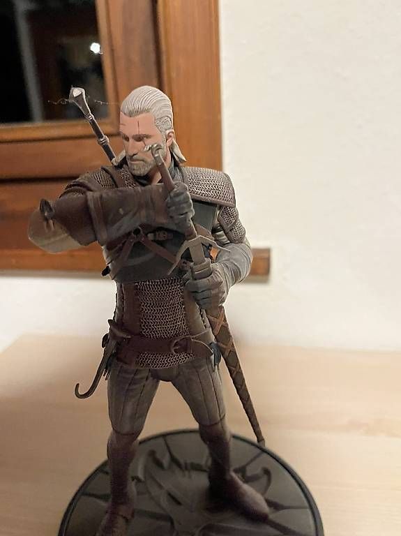 Statuette: GERALT WOLF - DARK HORSE - WITCHER 3 – Usato da Blonay venduto da rou_vr7k 1