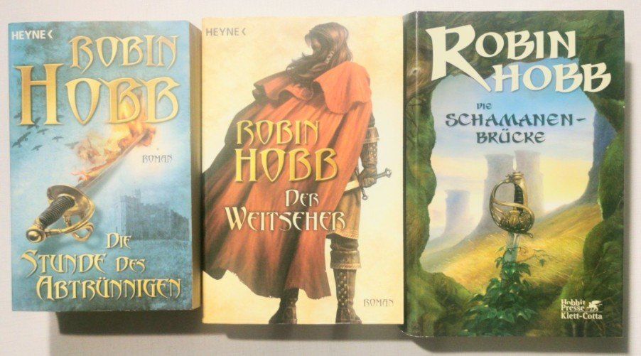 Libri: 3 Bücher von Robin Hobb – Nuovo (secondo la descrizione) da Wängi venduto da ABIZONE-86