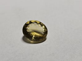 Goldgelber Citrin; 10.54 ct.; oval