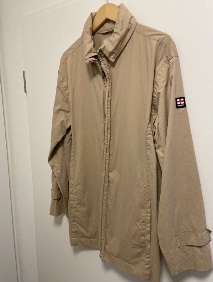 Hackett Cappotti: Hackett London Trenchcoat Beige – Nuovo (secondo la descrizione) da Sisseln AG venduto da Leon_13