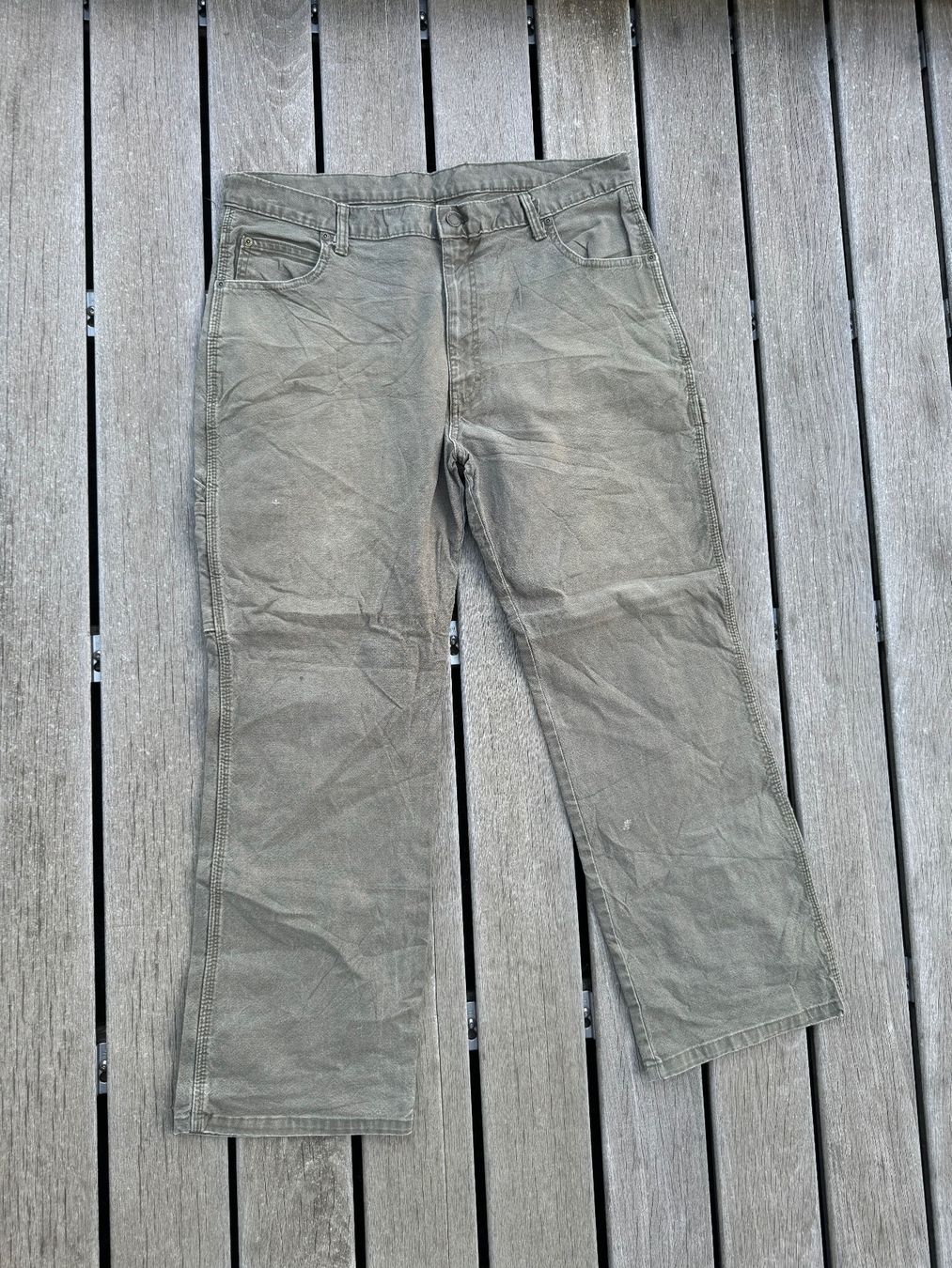 Dickies Pantaloni: Dickies pants – Usato da La Chaux-de-Fonds venduto da slishwardrobe 3