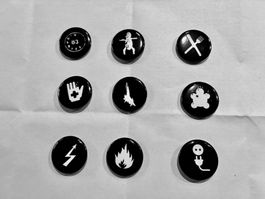 9 Massive Attack Pins Mezzanine Tour Merchandise